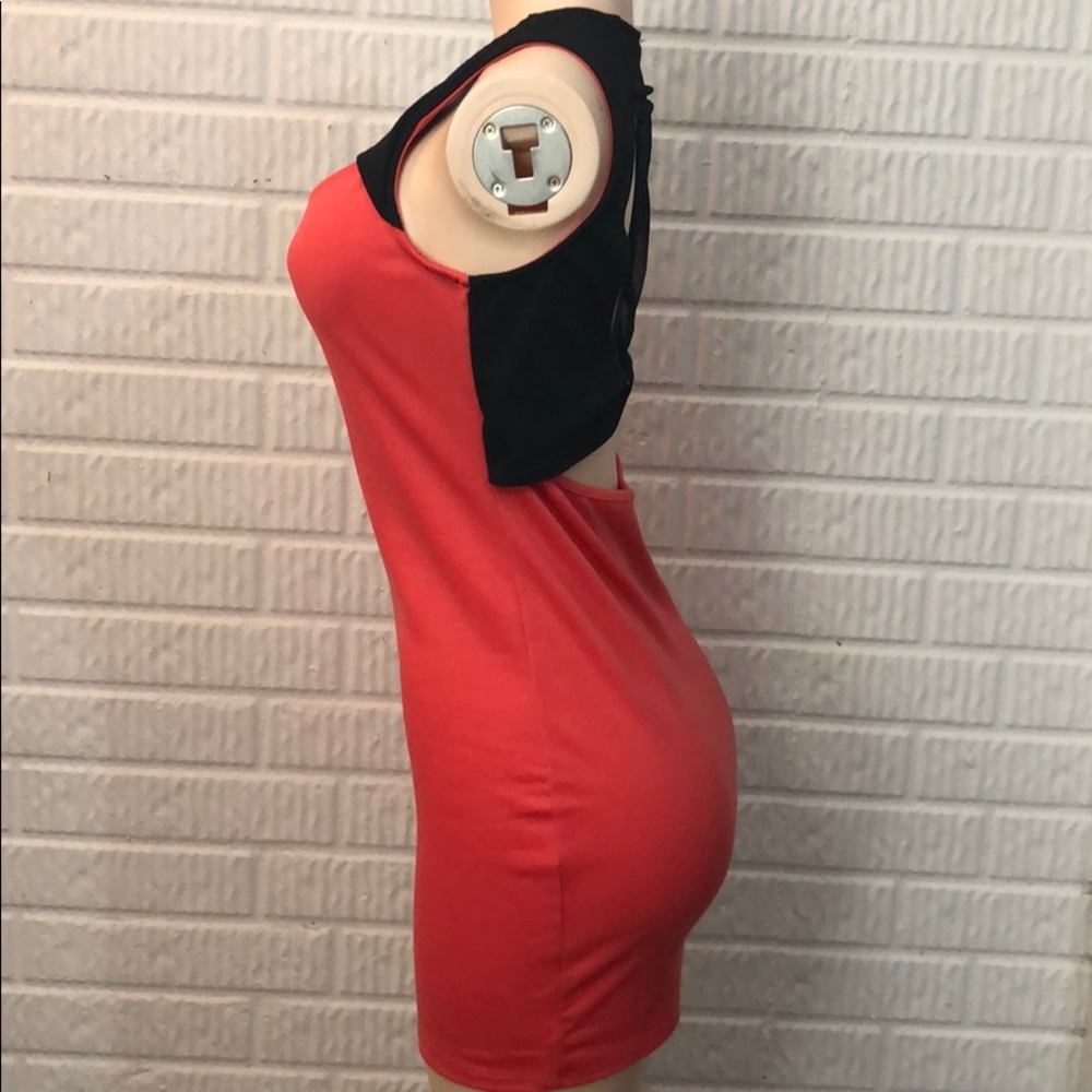 Dress - Picture 2 of 5